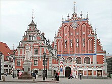 La place de lhôtel de ville (Riga).jpg