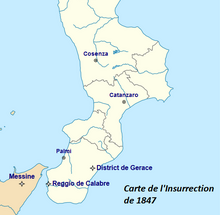 Carte de la région Calabre et de la pointe est de la Sicile avec localisées les villes de : Messine en Sicile, Reggio de Calabre dans la pointe sud-ouest de la péninsule et le District de Gerace sur la côte sud-est. Les villes de Palmi, Catanzaro et Cosenza sont aussi indiquées.