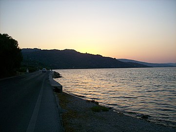 Main road at Kolpos Geras, Κόλπος Γέρας (Bucht am Golf von Geras), evening in Lesbos