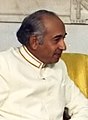 Zulfikar Ali Bhutto, BA 1950,[3]​ 4º presidente de Pakistán, 9º Primer Ministro de Pakistán