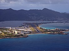 Międzynarodowy port lotniczy Princess Juliana - główny port lotniczy wyspy