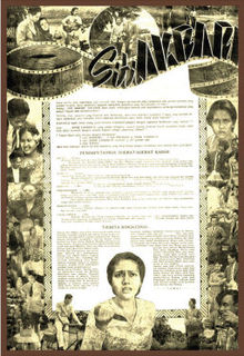 Poster hitam-putih dengan pinggiran coklat; foto-foto menceritakan berbagai adegan dari sebuah film.