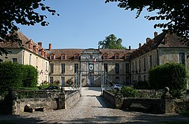 The chateau in La Chapelle-Gauthier