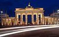 Brandenburger Tor am Abend (8 Sekunden)