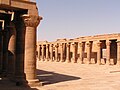 colonnade temple d'Isis