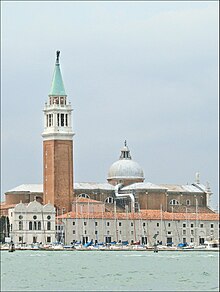 La basilique San Giogio Maggiore et la tuyauterie dAnish Kapoor (Venise) (6232307242).jpg