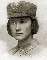 Хорунжий Українських січових стрільців Олена Степанів (1915 рік)