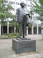 standbeeld voor Floor Wibaut ongedateerd overleden op 29 april 1936