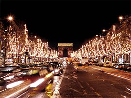 Kawasan Champs-Élysées pada waktu Natal
