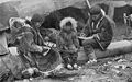 Инуитско семейство в Гренландия