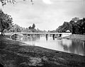 Jembatan loji di sungai Kupang (sekitar 1900-1940).