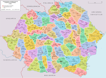 Colored map showing the territory of Romania and its division into 71 counties before the World War II.