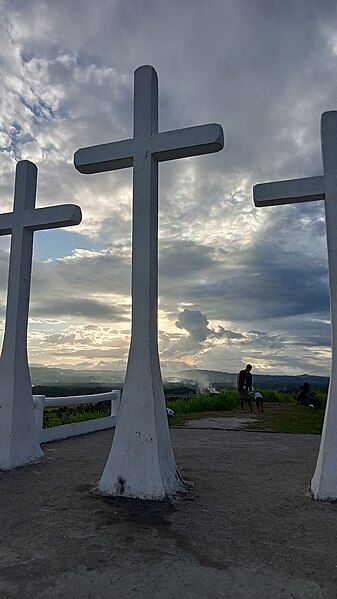 File:Bulalacao Hills at Libmanan, Camarines Sur 3.jpg