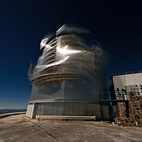 A 30-second exposure of the rotating New Technology Telescope