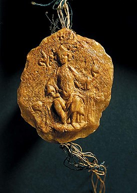 Фрагмент пячаткі, якую прыпісваюць Міндоўгу пад 1255 годам, з выявай караля на стальцы.
