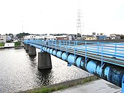 鶴見川水道橋