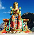 bức tượng Phật Di Lặc cao 32 mét (110 ft) ở thung lũng Nubra, Ladakh, bang Jammu và Kashmir, Ấn Độ, dựng năm 2010