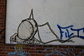 GGraffiti-art sul retro / Graffiti-art behind the monument.