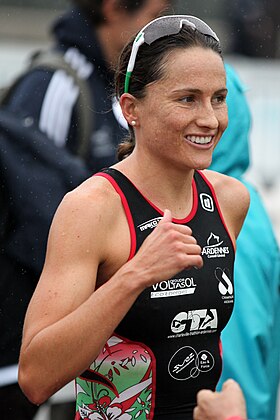 Emma Moffatt beim Grand Prix de Triathlon in Paris, 2011