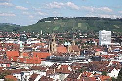 Trung tâm thành phố Heilbronn nhìn từ Wartberg