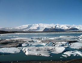 The stratovolcano Öræfajökull constitutes the southernmost part of the ice cap