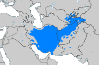 приблизне поширення різних стандартів перської мови (на північному сході — таджицька)