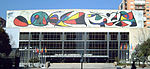 Fasadutsmyckning på utställningskomplex i Madrid.