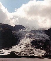 Outlet glacier in 2004