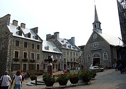 La place Royale et l'église Notre-Dame-des-Victoires.