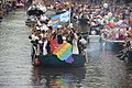 סירת פעילי להט"ב איראנים בפסטיבל הגאווה של אמסטרדם בשנת 2019