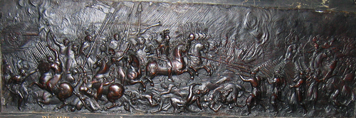 "Битва під Берестечком" — барельєф на саркофазі Яна Казимира II у Парижі. Автор: французький бенедиктинський чернець Жен Тібо.