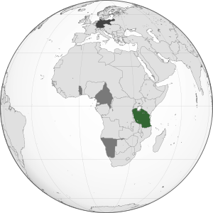 녹색: 독일령 동아프리카 진한 회색: 기타 독일 영토 가장 어두운 회색: 독일 제국(1911년 국경)