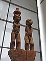 Старажытныя драўляныя пахавальныя статуі сакалава
