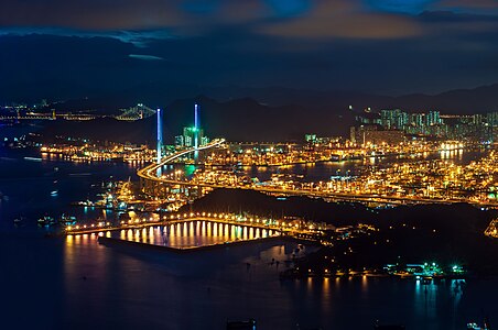2013 年一日 喺香港影到嘅暮光，幅相影到昂船洲大橋