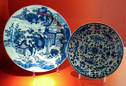 Делфтська порцеляна із зображенням китайських сцен, XVIII ст. Музей Ернеста Коньяка