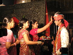हिंदू संस्कृतीमधील "आरती स्वागतम्" हा धार्मिक समारंभ