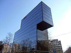Edificio Vodafone (2012), de Dominique Perrault.