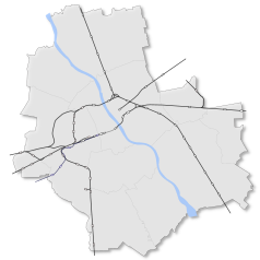 Mapa konturowa Warszawy, blisko centrum na prawo znajduje się punkt z opisem „Warszawa Grochów”