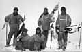 Scotts team på Sydpolen, 18. januar 1912. Fra venstre: Wilson, Scott, Oates, Bowers, Edgar Evans