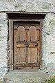 6.2 - 12.2: La porta da la chasa gualsra Nutli Hüschi a Claustra-Serneus.