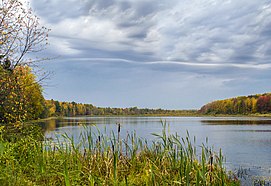 Озеро Келейное осенью, пойма левого берега реки Вятки