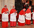 I cardinali (da sinistra) Lluís Martínez i Sistach, Santos Abril y Castelló, Antonio Cañizares Llovera e Antonio María Rouco Varela vestono l'abito corale durante una celebrazione della liturgia delle ore