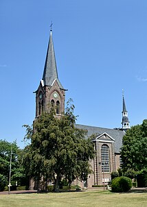 Die Wallfahrtskirche St. Mariä Himmelfahrt im Ortsteil Marienbaum