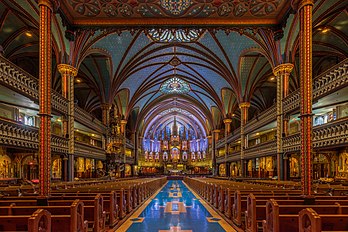 Interior da Basílica de Notre-Dame, situada no distrito histórico da Velha Montreal, província de Quebec, Canadá. (definição 7 672 × 5 115)