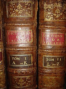 Dos des deux volumes du Dictionnaire de l'Académie française.