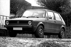 Автомобіль Volkswagen Golf I, 1975 рік.