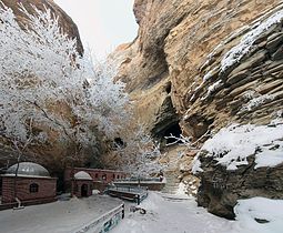 Əshabi-Kəhf mağarası
