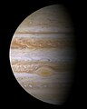 14. A Jupiter eddig elkészített legrészletesebb színes képe, melyet a Szaturnusz felé haladó Cassini űrszonda több kisebb, nagy felbontású felvételéből állítottak össze, egy nappal a legnagyobb Jupiter-közelség előtt. (javítás)/(csere)