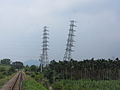 因為921大地動歪斜个高壓電塔，位在南投縣名間鄉濁水車站附近