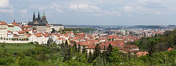 Vista de Hradčany e da Cidade Velha de Praga, República Tcheca. (definição 8 791 × 3 303)